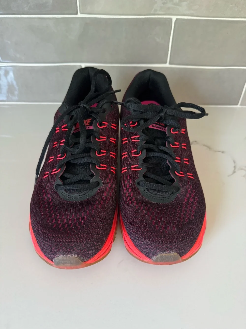 WMNS NIKE AIR MAX TAILWIND 8 Black Purple Pink Size 8